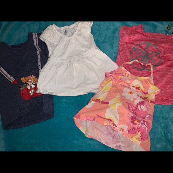 Girl tops - Picture 1 of 1